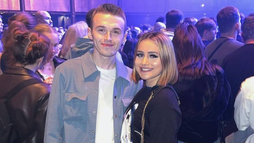 Reconocido actor inglés y su novia fueron hallados muertos en una vivienda