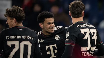En video: las dos asistencias de lujo de Luis Díaz en goleada del Bayern Munich 5-0 sobre Red Bull Salzburgo