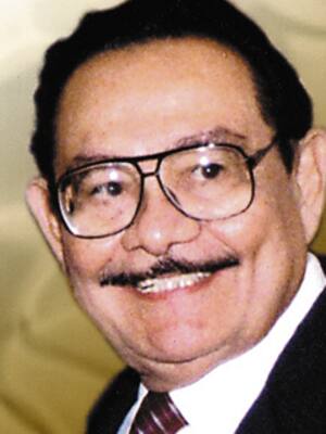 José Consuegra Higgins, El Maestro