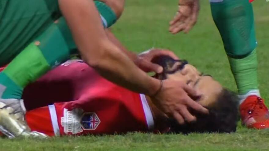 Video: Futbolista de la Liga de Egipto sufrió un infarto en medio del partido entre Al Ittehad y Modern Future FC
