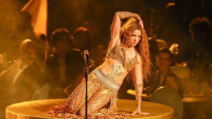 ¿Cuántos premios acumula Shakira en su trayectoria musical?