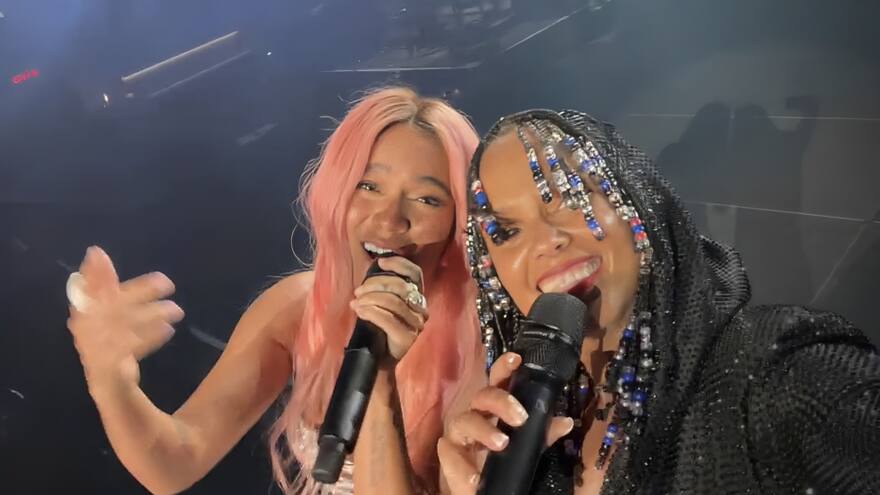 Video: Karol G cantó ‘No One’ con Alicia Keys en su concierto en Bogotá