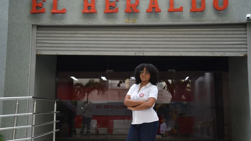 Lina Redondo, de EL HERALDO, fue elegida Periodista Afrocolombiana del Año 2025 por El Espectador