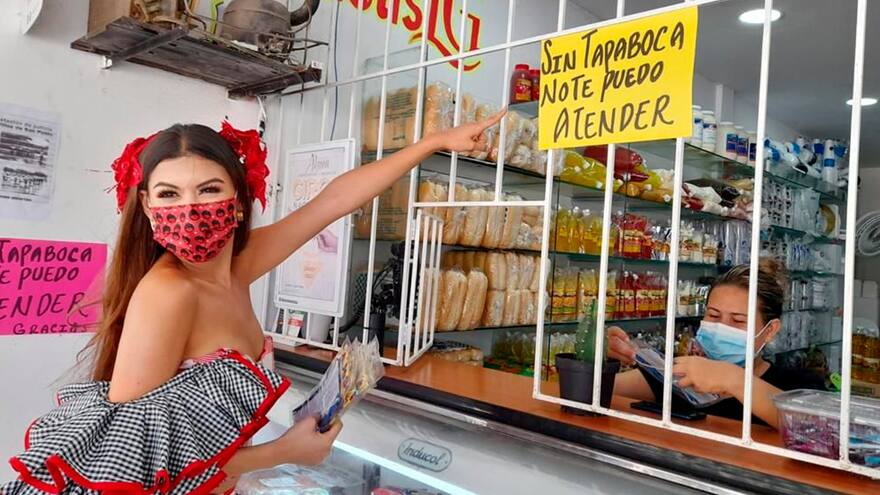 Reina del Carnaval recibió de Fundación Santo Domingo tapabocas para caranavaleros