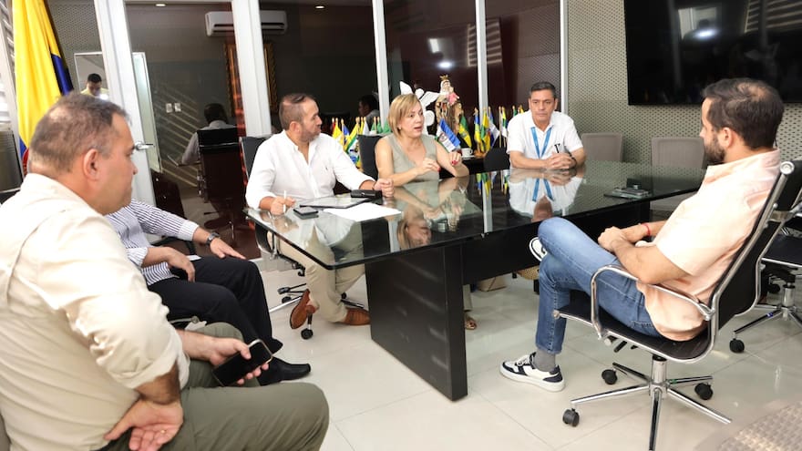 Córdoba: ofrecen recompensa por información sobre quema de vehículos públicos