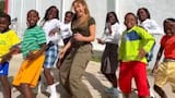 Shakira comparte baile con los ‘Ghetto Kids’ y recibe elogios por apoyar a la niñez