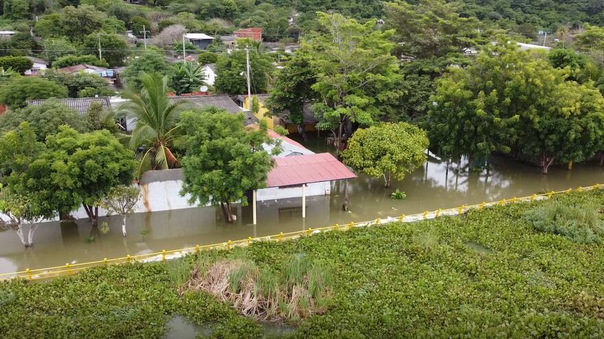 Alerta roja en Embalse del Guájaro por altos niveles de las aguas