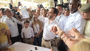 “Estamos defendiendo la democracia y la libertad de Colombia”: De la Espriella