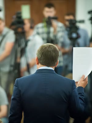 Por una presidencia discreta