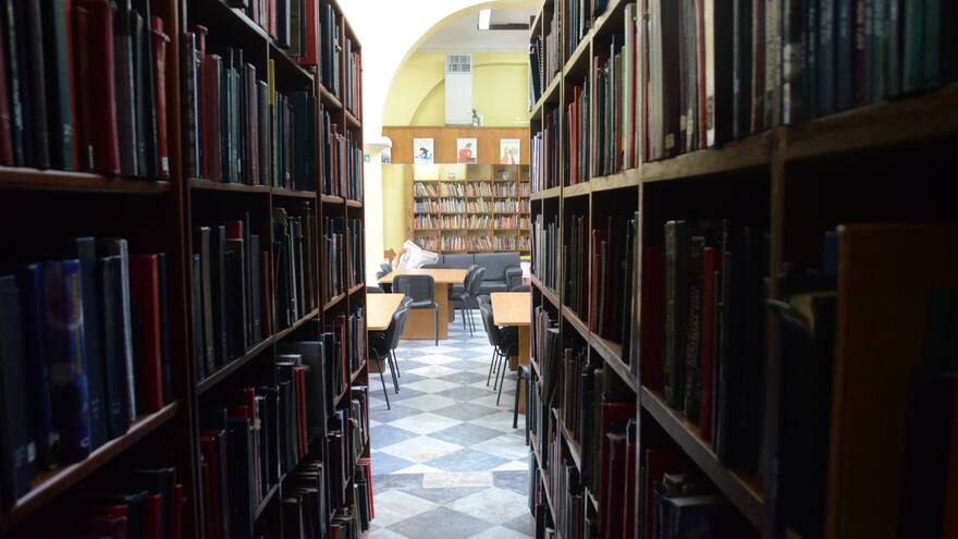 En Cartagena todavía hay ‘ratones’ de biblioteca