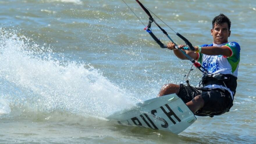 Juan Rodríguez deja huella en el Mundial de Kitesurf