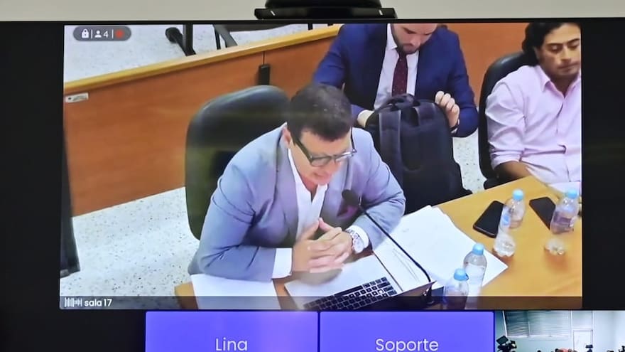 Nicolás Petro llegó al Centro de Servicios para audiencia preparatoria