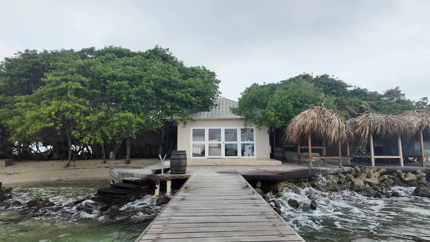 SAE recupera isla en Cartagena de Los Mellizos con playas privadas y que funcionaba como alojamiento de lujo