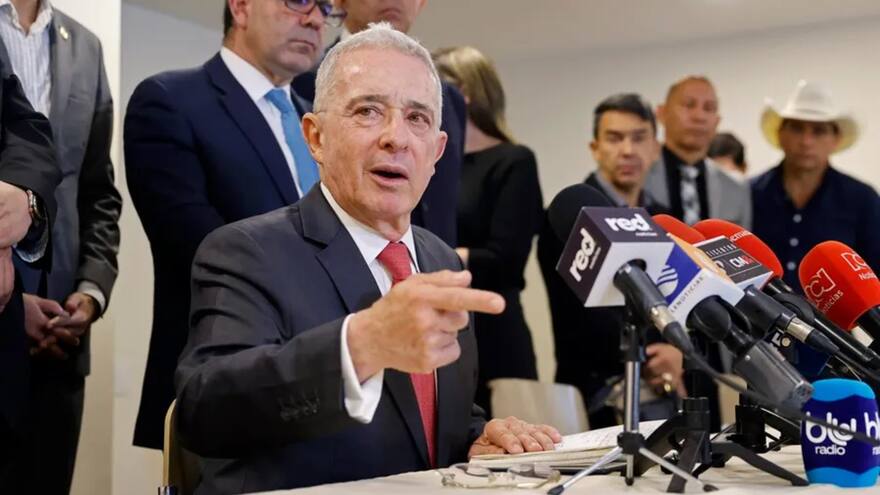 Fiscal rechazó el pedido de nulidad del caso de Álvaro Uribe