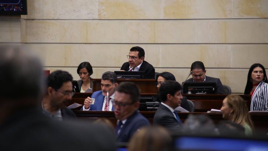 Ley contra el fracking: fue aprobada en plenaria del Senado