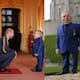 El príncipe William condecoró al actor Warwick Davis, estrella de ‘Harry Potter’ con la Orden del Imperio Británico