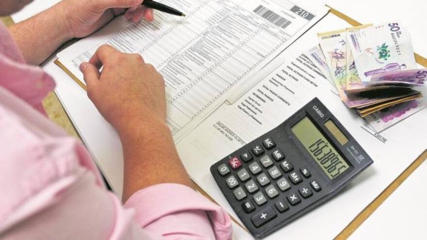 Qué deben tener en cuenta los hogares y empresas para organizar presupuesto en comienzo de 2024