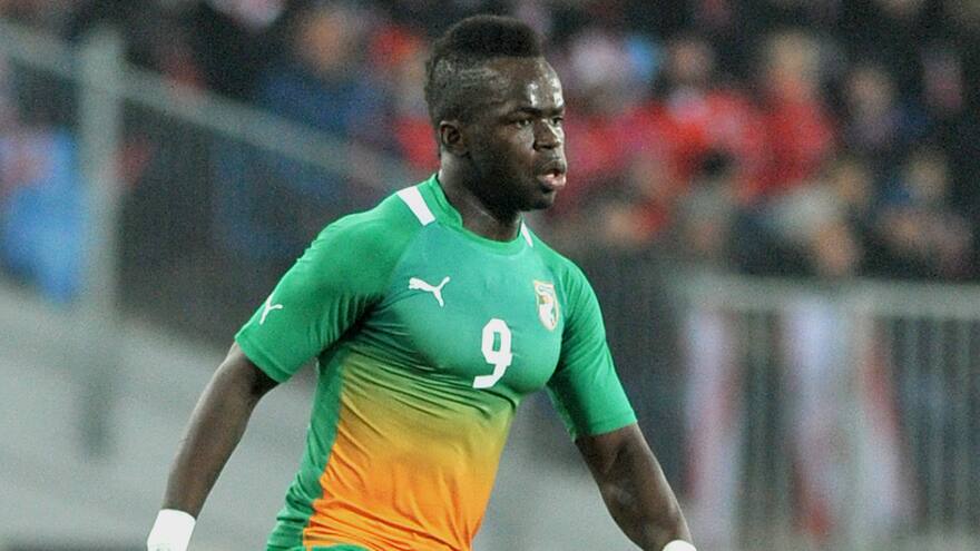 Tiote, marfileño que jugó contra Colombia en Brasil 2014, muere en un entrenamiento