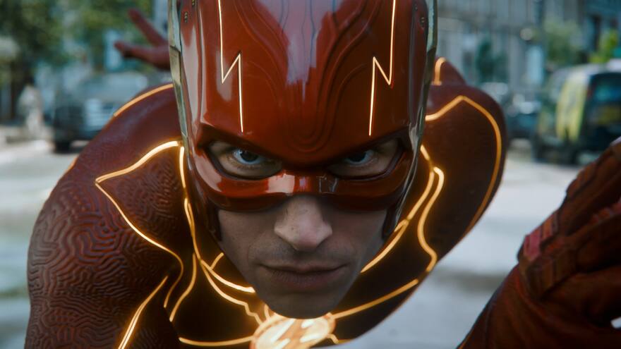 El pique de Flash para huir de los escándalos