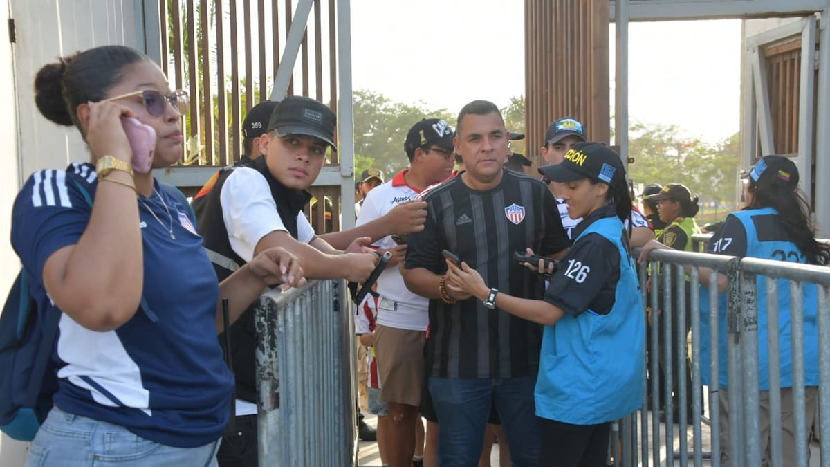 Junior vs. Nacional