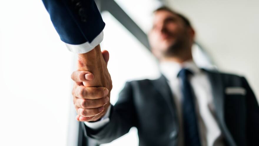 Abren puestos de trabajo para directores y gerentes en Colombia