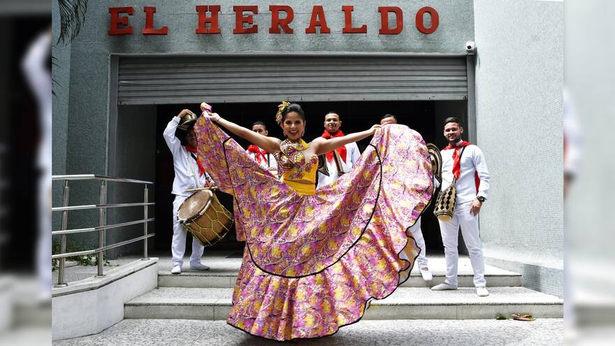 El Carnaval se enciende con folclor en Palmar de Varela