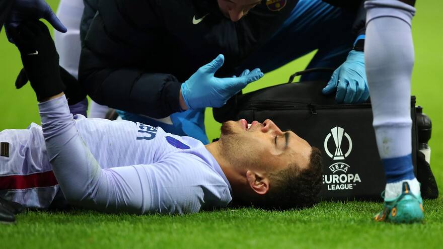 Barcelona confirma su primera baja para el clásico