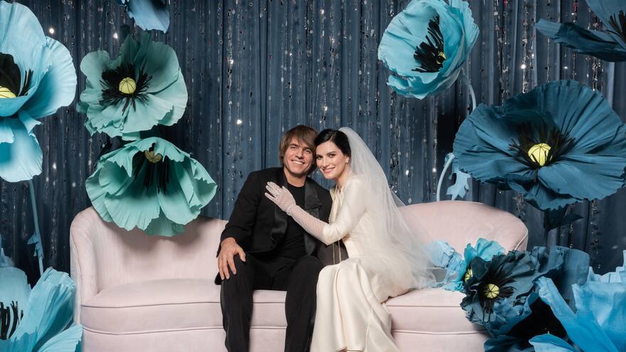 Laura Pausini y Paolo Carta se casan y su hija es dama de honor