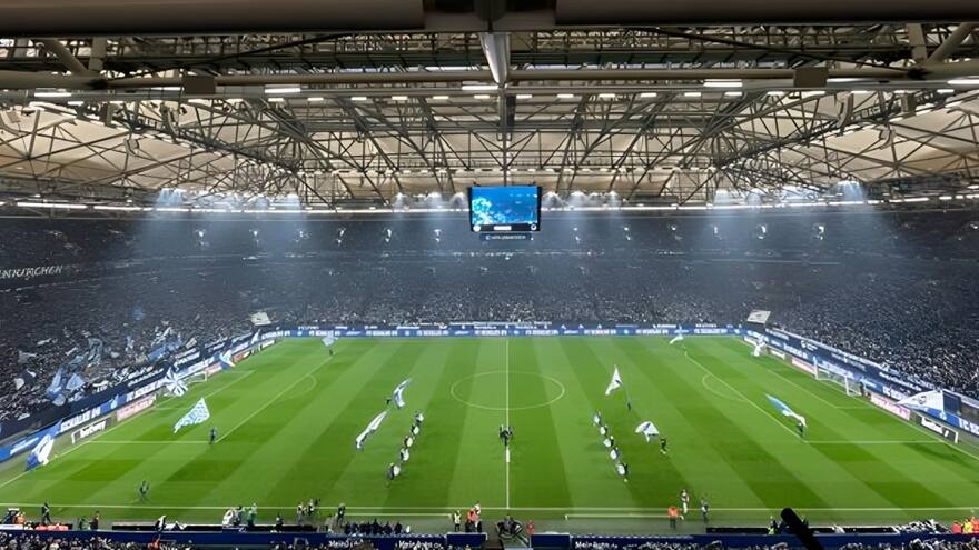 Falleció un hincha en el Schalke-Bayer Leverkusen de la Bundesliga