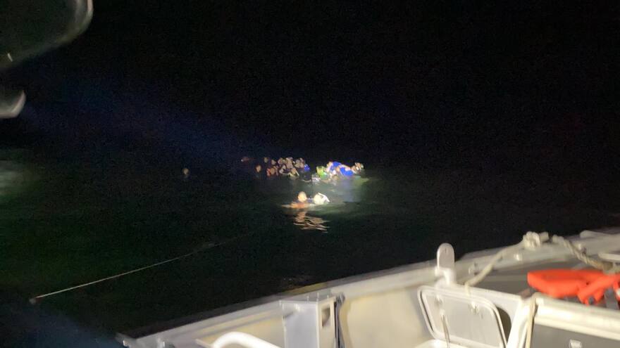 Armada de Colombia rescató a náufragos en el Golfo de Urabá