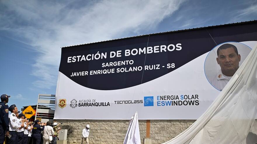 Proponen un régimen laboral especial para bomberos tras emergencia en vía 40