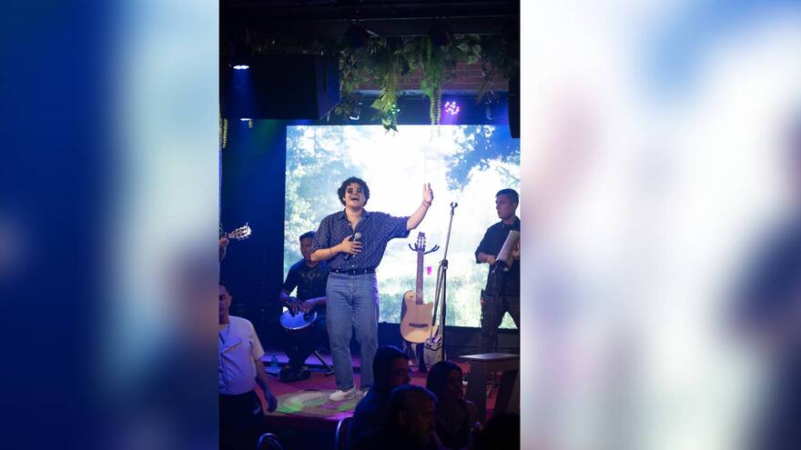 Sammy, la nueva voz que aviva el vallenato raizal