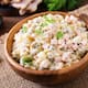 Receta para preparar una ensalada rusa saludable en casa