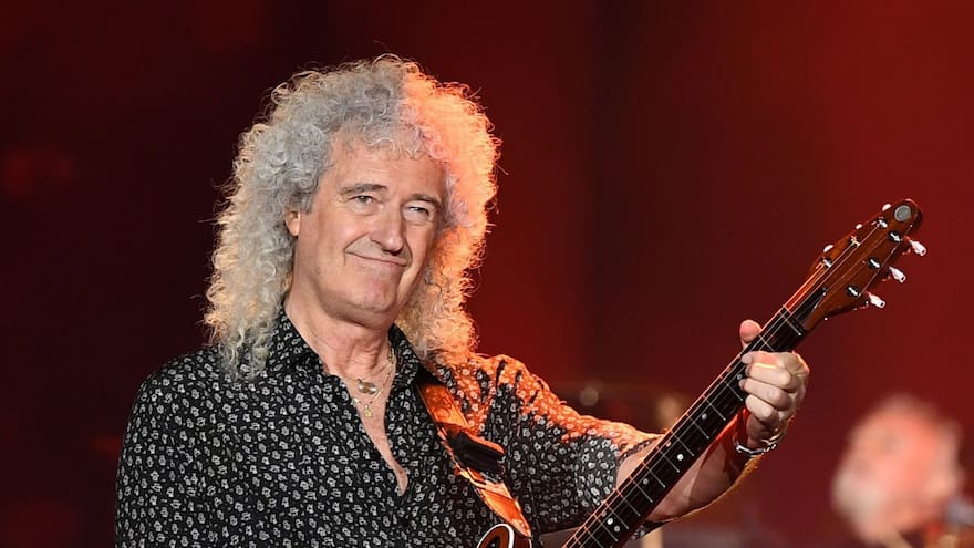 Brian May, guitarrista de Queen, admite que sufrió un leve derrame cerebral