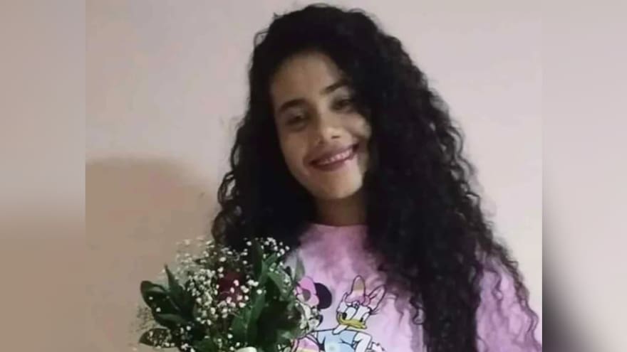 Joven de 18 años fue al médico por dolor de estómago y murió