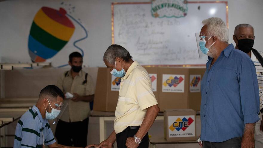 Partido chavista ganó elecciones en 205 alcaldías en Venezuela