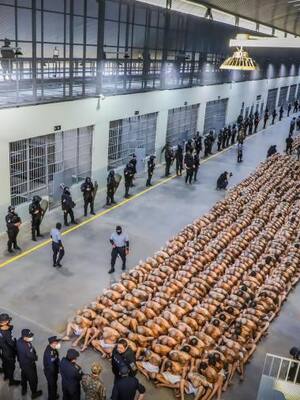 ¿Un Bukele colombiano? | Columna de José Amar Amar