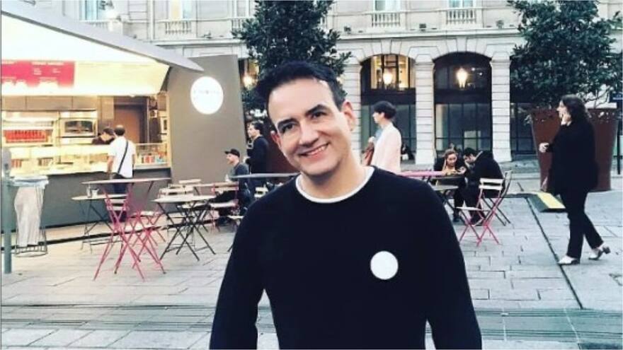 Sergio Barbosa, director de Estilo RCN, sintonizó La descarga de Caracol y criticó que tiene muy bajo nivel de televisión