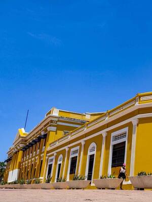 El centenario de la Aduana