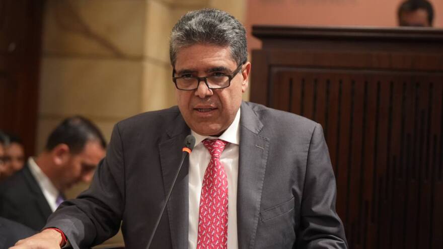 Contraloría: suspensión de exportación de carbón a Israel genera inseguridad jurídica