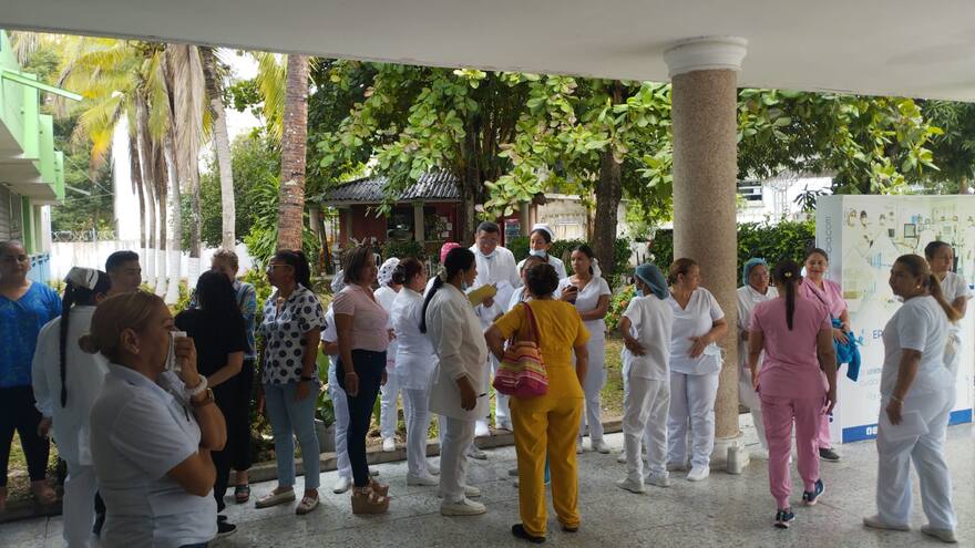 En el HUS se iniciaron las asambleas informativas por falta de pago