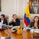 Petro denuncia que Colombia estaría siendo “bombardeada” desde Ecuador