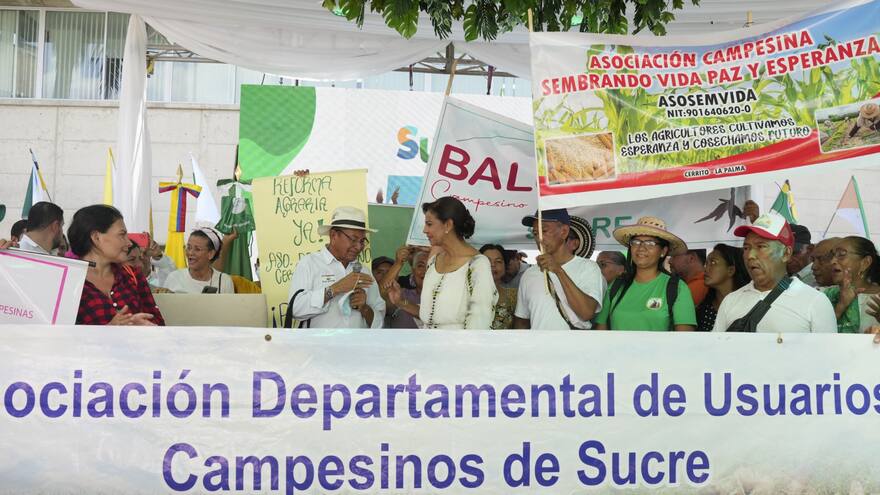 La ANT promueve en Sucre el apoyo a la Reforma Agraria