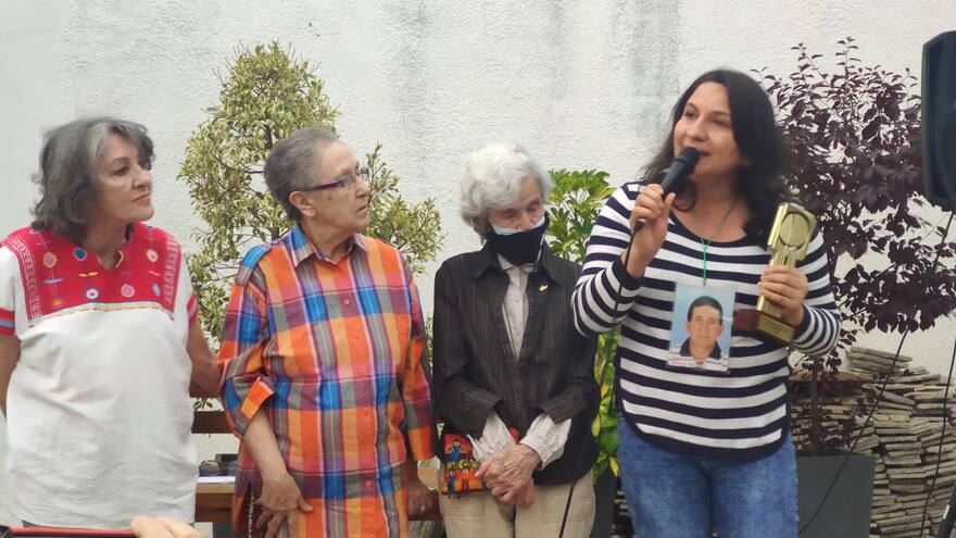 Lucha por crímenes del Estado rompe fronteras con premio Benedetti