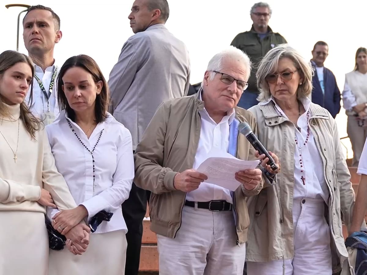 Tu hijo te necesita para que lo veas crecer”: el conmovedor mensaje del papá de Miguel Uribe en el Día del Padre - ELHERALDO.CO