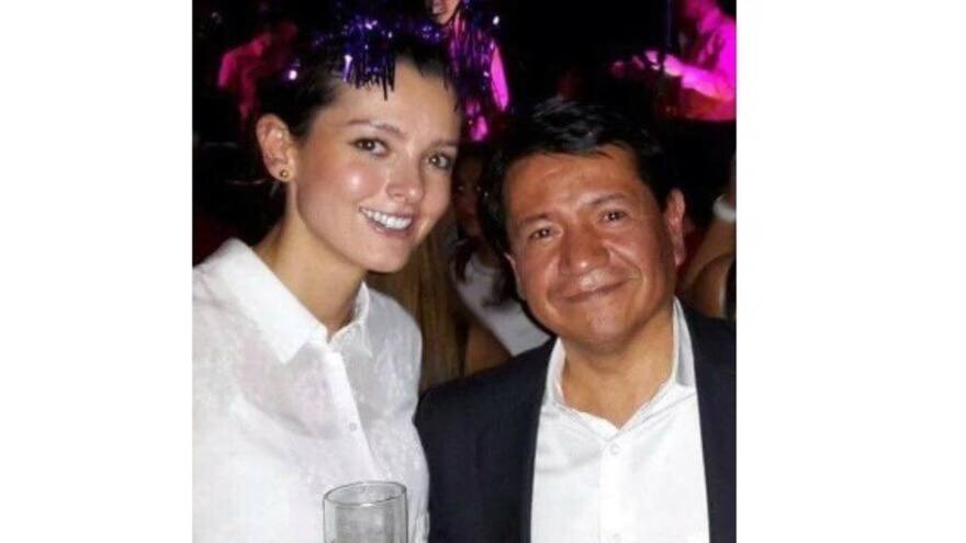 Defensor presenta 'pruebas' de su supuesta relación con Cristancho