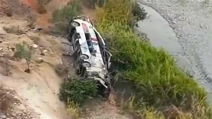 Al menos 37 personas muertas tras la caída de un autobús a un abismo en el sur de Perú