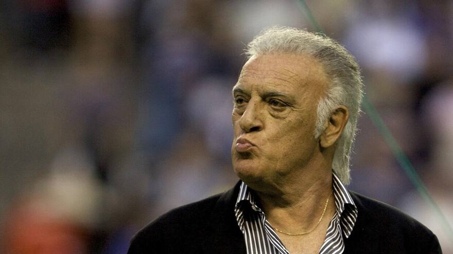 Alfio Basile arremetió contra el planteamiento de Reinaldo Rueda