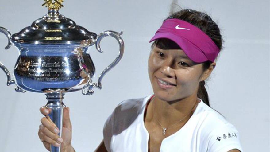Na Li gana por primera vez el Abierto de Australia, tras vencer a Cibulkova