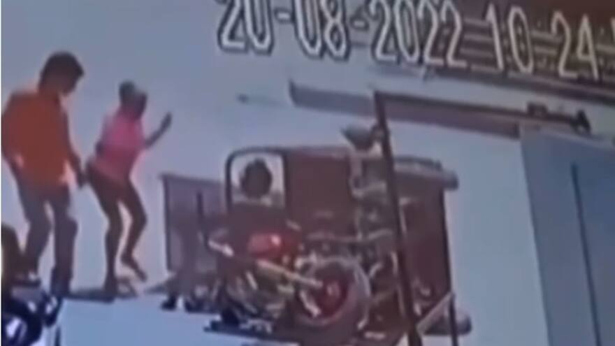 Nevera le cayó encima a niño de 3 años en Santa Marta